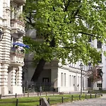 Riehmers Hofgarten Otel 4*