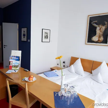Riehmers Hofgarten 4* برلين