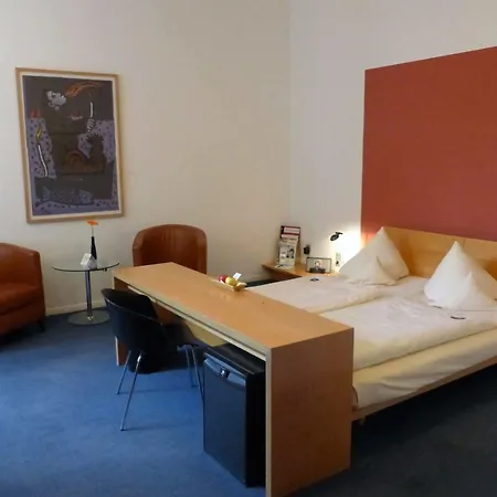 Riehmers Hofgarten 4*