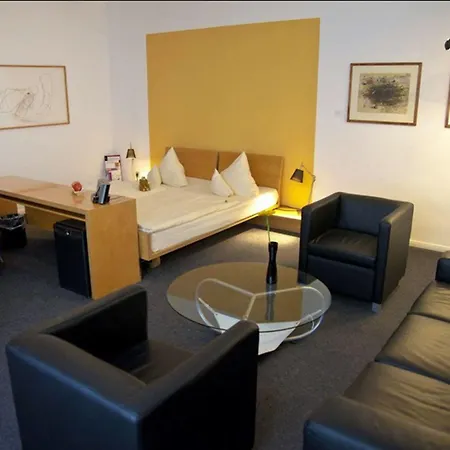 Riehmers Hofgarten Hotel 4*